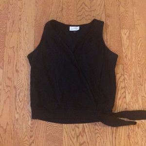 Black cross over tie top